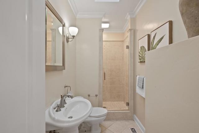 Image 39 of 61 For 12979 Foothill Lane