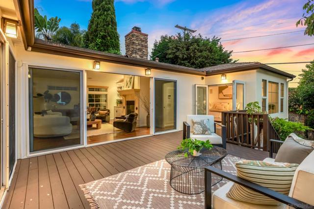 7940 La Jolla Shores Dr, La Jolla CA: https://media.crmls.org/mediaz/8832ae36-d95c-41bb-ad9c-3e9147bad47c.jpg