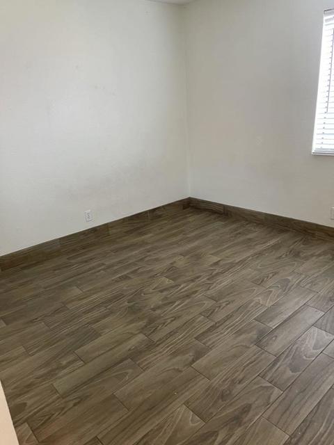 Image 4 of 15 For 48255 Monroe St Street 10