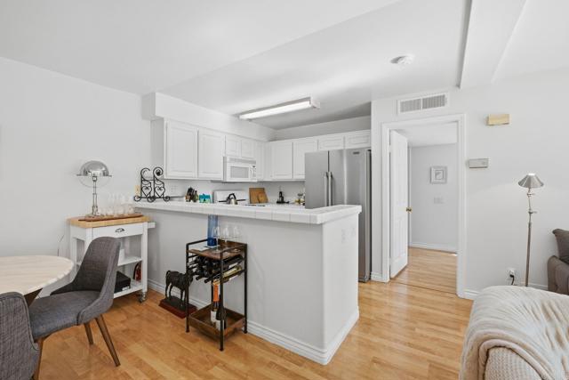 Detail Gallery Image 9 of 34 For 3211 Sirena Vista Way #116,  Carlsbad,  CA 92009 - 1 Beds | 1 Baths