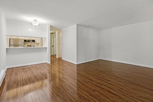 6109 Shelter Creek Lane, San Bruno CA: https://media.crmls.org/mediaz/88354a32-b9f3-4e83-af78-e98cb009282a.jpg