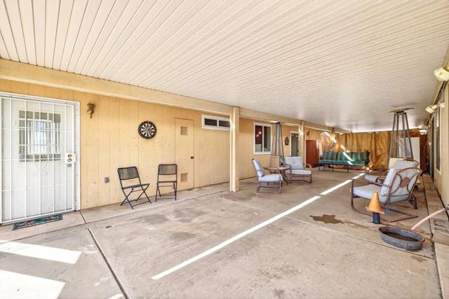 Image 47 of 49 For 20555 Mountain View Road