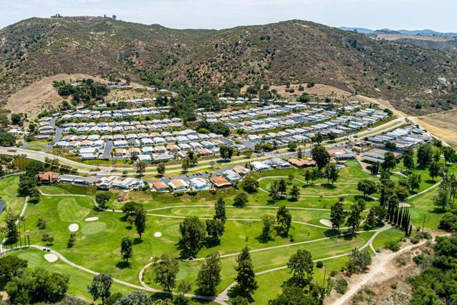 Detail Gallery Image 33 of 44 For 4650 Dulin #208,  Fallbrook,  CA 92028 - 2 Beds | 2 Baths