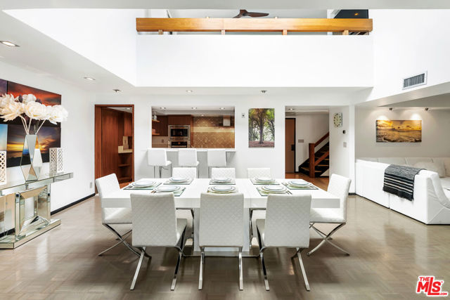 851 N Kings Road, West Hollywood CA: https://media.crmls.org/mediaz/8837c42d-07c9-4422-b977-bd05b1df217d.jpg