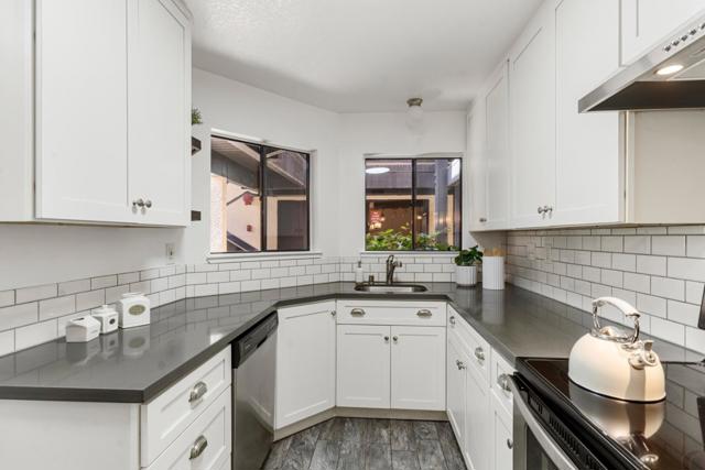 1 Laurel Street, San Carlos CA: https://media.crmls.org/mediaz/88384740-d513-440a-ad17-98f8f0785e0e.jpg