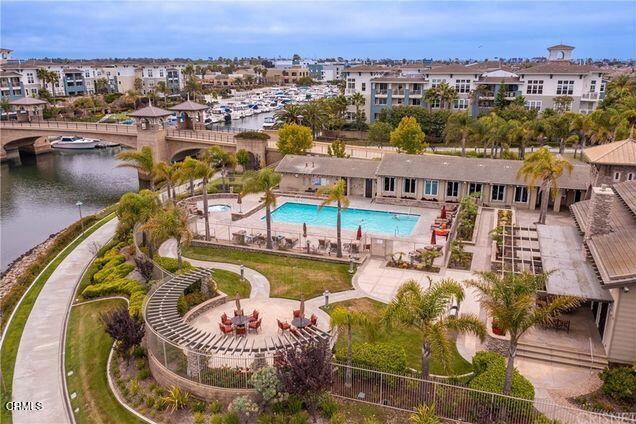 1430 Windshore Way, Oxnard CA: https://media.crmls.org/mediaz/8838a515-7344-4286-84cb-aaf414446d7f.jpg