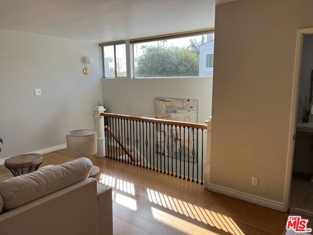 2233 4TH Street, 5 photo 3