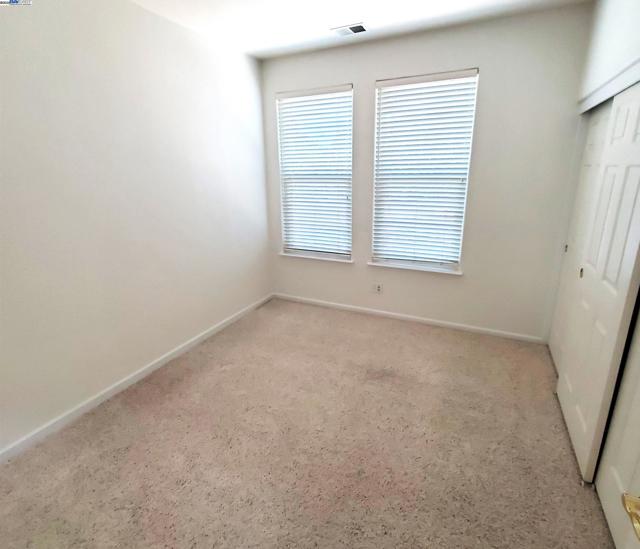 4189 Tessa Pl, Pleasanton CA: https://media.crmls.org/mediaz/883a5818-09ed-4a57-993c-d11987f7554e.jpg
