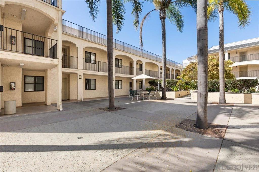 MLS #250039466SD image #29