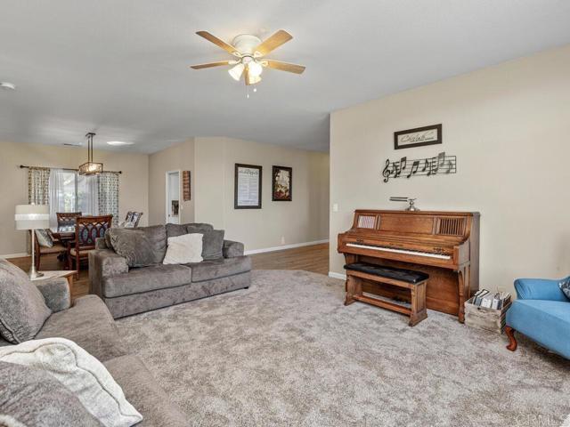 Detail Gallery Image 12 of 75 For 31702 Nira Ln, Bonsall,  CA 92003 - 4 Beds | 3 Baths