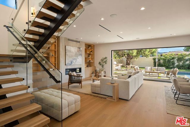 12122 Ivy Place photo 6