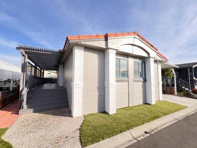 1225 Vienna Drive, Sunnyvale CA: https://media.crmls.org/mediaz/883b3adb-5575-438b-a288-5f6dcb41fc52.jpg
