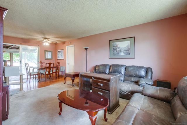 8816 Pagoda Way, San Diego CA: https://media.crmls.org/mediaz/883b639f-aa85-4fc8-9ed4-1f72c119b0b8.jpg