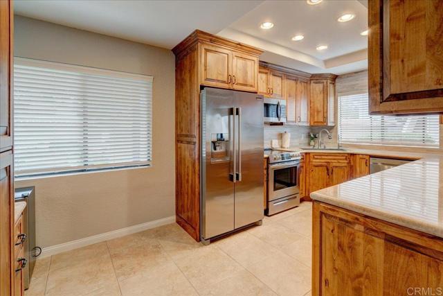 Detail Gallery Image 1 of 1 For 974 Lupine Hills Dr #72,  Vista,  CA 92081 - 3 Beds | 2 Baths