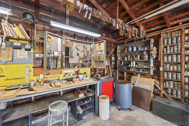 1432 E 20th St, National City CA: https://media.crmls.org/mediaz/883cee33-b7d2-4a4b-a593-87ccd89aa426.jpg