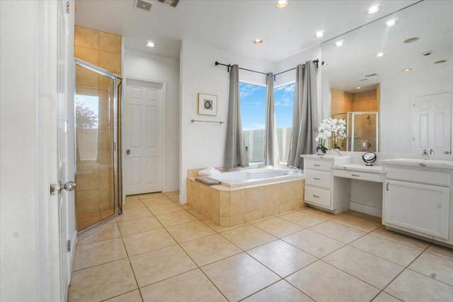 34620 Via Josefina, Rancho Mirage CA: https://media.crmls.org/mediaz/883d3435-69e0-45ff-b70b-09affda22b21.jpg