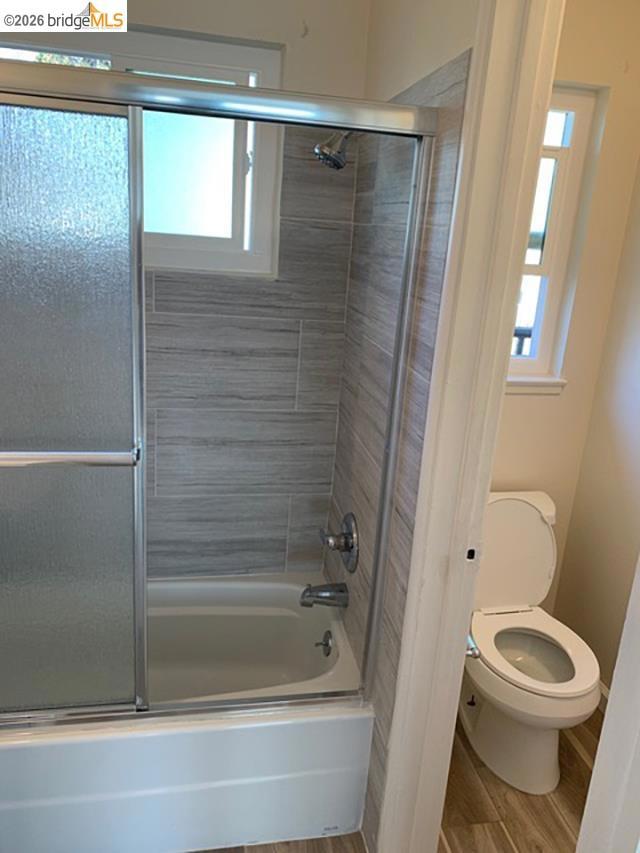 1220 62Nd St, Oakland CA: https://media.crmls.org/mediaz/883d8c25-0ca4-4899-92b2-13c48e7a6dec.jpg