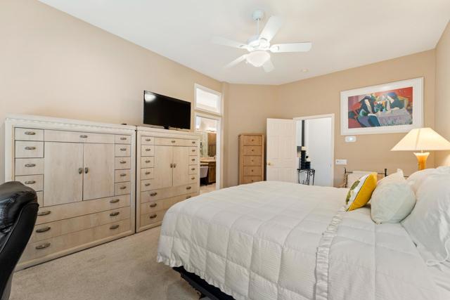 78325 Cloveridge Way, Palm Desert CA: https://media.crmls.org/mediaz/883dc722-8ad6-4e83-a18b-9fb101845617.jpg