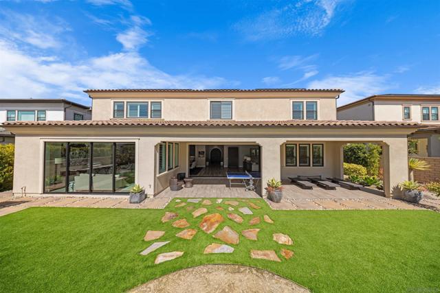 6183 Summit Crest Circle, San Diego CA: https://media.crmls.org/mediaz/883df63a-9431-4146-9535-5e67ae3979eb.jpg