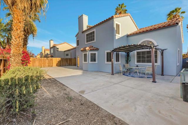 80672 Jasmine Lane, Indio CA: https://media.crmls.org/mediaz/883e26c1-86d4-4bbc-bc93-e4d7f7139289.jpg