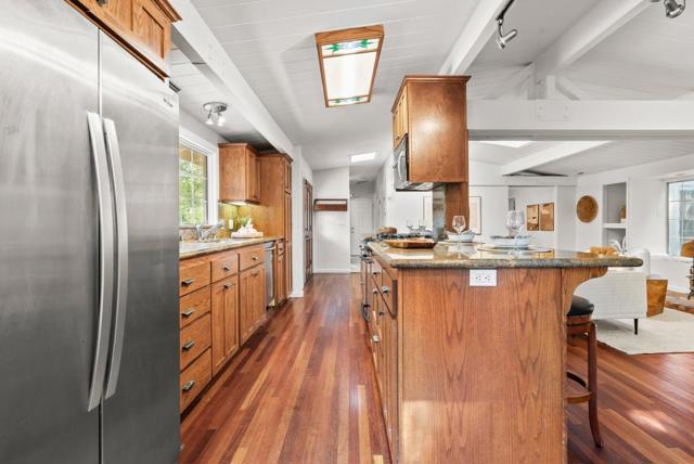 107 Maywood Drive, Boulder Creek CA: https://media.crmls.org/mediaz/883e9924-9125-4a05-b281-c73573ef456b.jpg
