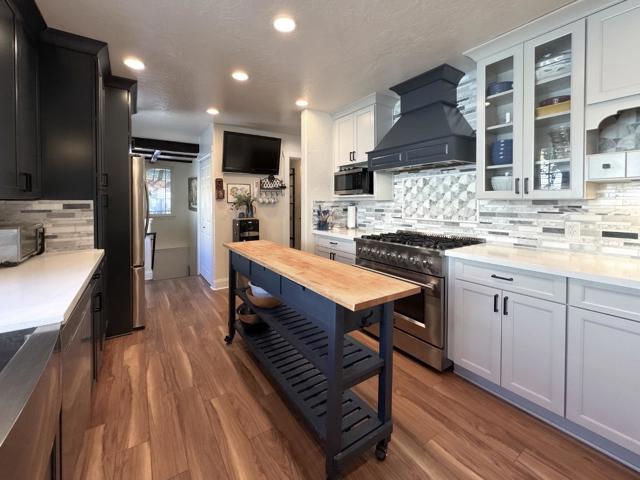 1444 Mckendrie Street, San Jose CA: https://media.crmls.org/mediaz/883ea718-4312-4d35-8c91-e2127e0174cc.jpg