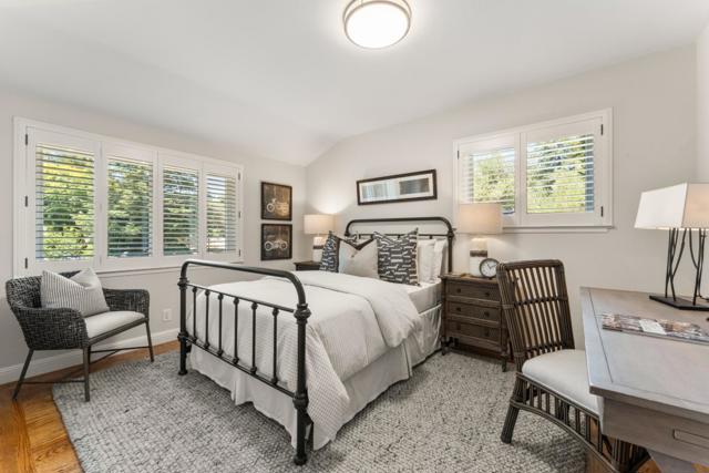 801 Allardice Way, Stanford CA: https://media.crmls.org/mediaz/883f5ae6-960a-4379-aa97-5c3fcef633da.jpg