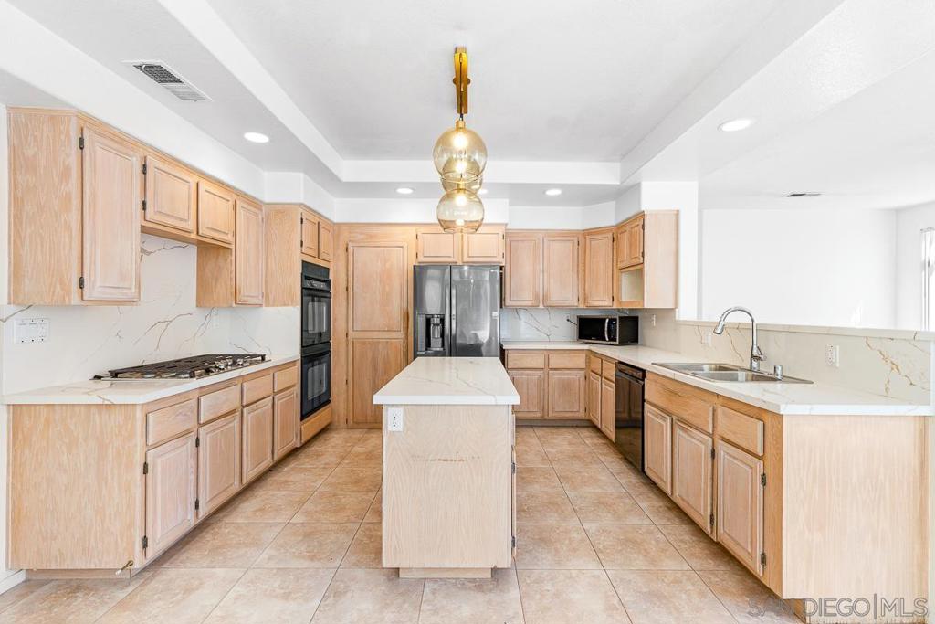 987 Calle De Lepanto - photo 11