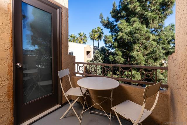 3550 Lebon Dr, San Diego CA: https://media.crmls.org/mediaz/884004c2-c356-4e21-9793-355042ba630b.jpg