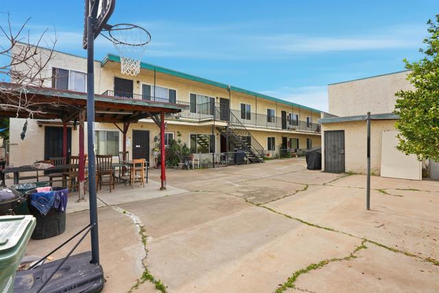 Image 5 of 20 For 335 Laurel Avenue