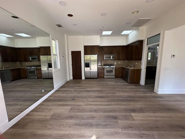 Detail Gallery Image 34 of 53 For 845 Stratford, Encinitas,  CA 92024 - 6 Beds | 4/1 Baths