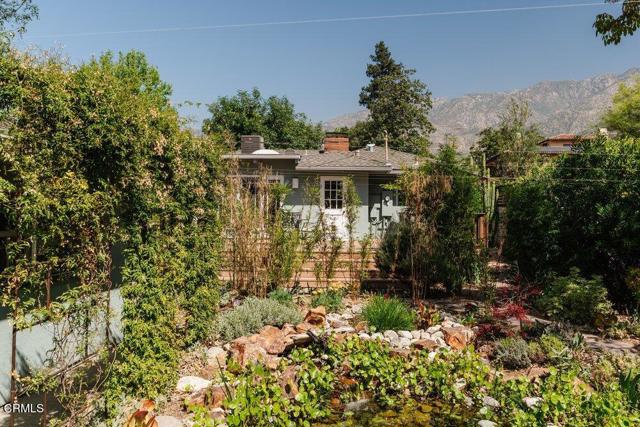 Detail Gallery Image 37 of 45 For 1300 Meadowbrook Rd, Altadena,  CA 91001 - 3 Beds | 2 Baths