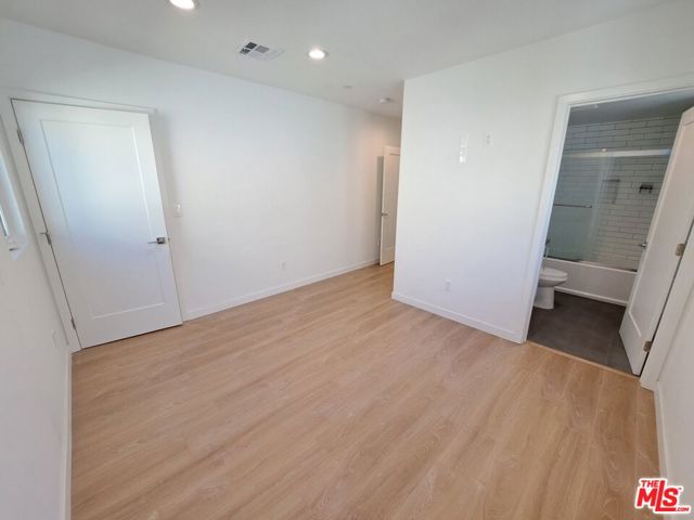  Commercial for Sale in Los Angeles, California