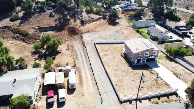 0 Echo Dr, La Mesa CA: https://media.crmls.org/mediaz/884508da-6dbf-45bd-bc8f-d0cab8b3486c.jpg