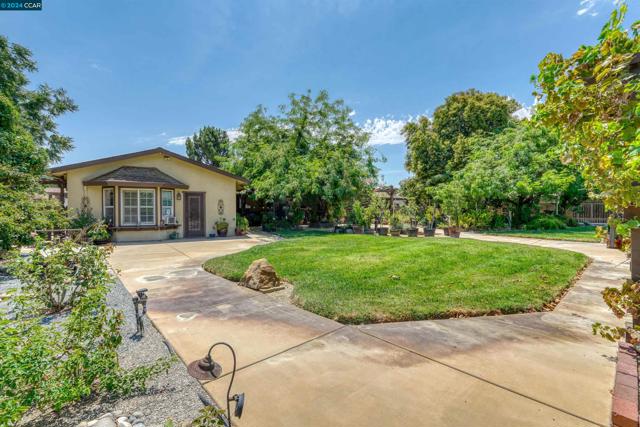 80 Yula Way, Oakley, California 94561, 5 Bedrooms Bedrooms, ,4 BathroomsBathrooms,Single Family Residence,For Sale,Yula Way,41068494