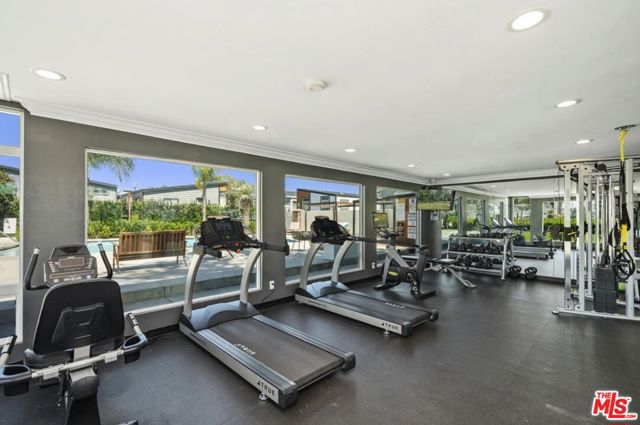 8250 Lankershim Boulevard, 112 photo 20
