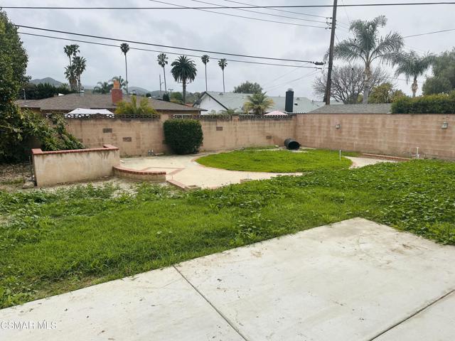 2042 Arcane Street, Simi Valley CA: https://media.crmls.org/mediaz/884981a0-aa48-407f-8868-9867d4c58e49.jpg