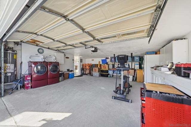 1434 Manchester St, National City CA: https://media.crmls.org/mediaz/884a1089-e947-4c79-a415-4df28b238398.jpg