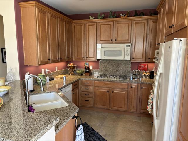 80450 Avd Linda Vista, Indio CA: https://media.crmls.org/mediaz/884a9c6d-1f88-4c48-8e99-51c8239c4370.jpg