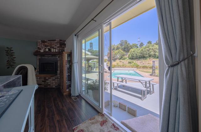 18101 Berta Canyon Road, Salinas CA: https://media.crmls.org/mediaz/884a9ec6-c850-4bbb-be47-186b6d60f69e.jpg