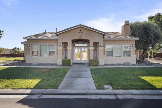 3009 La Vina Circle, Los Banos CA: https://media.crmls.org/mediaz/884aa14c-d34d-4092-aacb-3208d13cea17.jpg