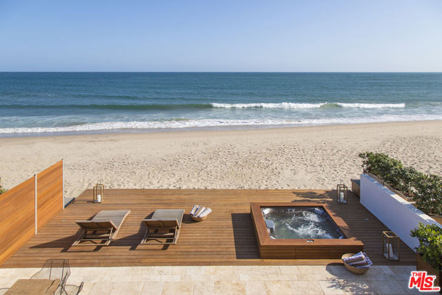 23812 Malibu Road, Malibu CA: https://media.crmls.org/mediaz/884aa4b9-163a-43cd-a2fb-96be54ffebc7.jpg