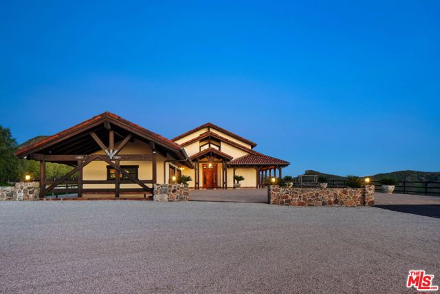 Drew Fenton | 12486 Yerba Buena Road Malibu CA | MLS: 7446370 Drew Fenton | 12486 Yerba Buena Road Malibu CA | MLS: 7446370