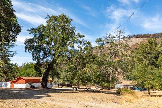 20500 CACHAGUA Road, Carmel Valley CA: https://media.crmls.org/mediaz/884f21dd-80e2-46a8-8c10-e3861874816e.jpg