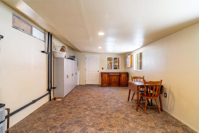 59341 Courtesy Drive, Mountain Center CA: https://media.crmls.org/mediaz/8851eb8c-5e11-458d-9036-8238aa4b90ed.jpg