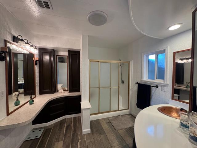 15 Dolphin Court, Half Moon Bay CA: https://media.crmls.org/mediaz/8853c1d8-dc8d-4e5b-9ef0-ee8d3ce30d5c.jpg
