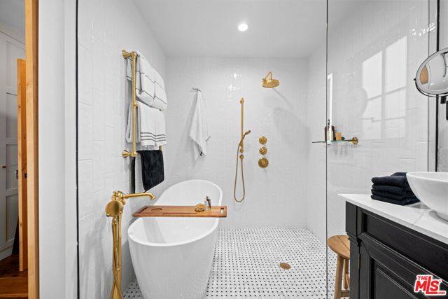 8961 Dicks Street, West Hollywood CA: https://media.crmls.org/mediaz/88542478-9af6-43bd-bc9a-702859aabfcc.jpg