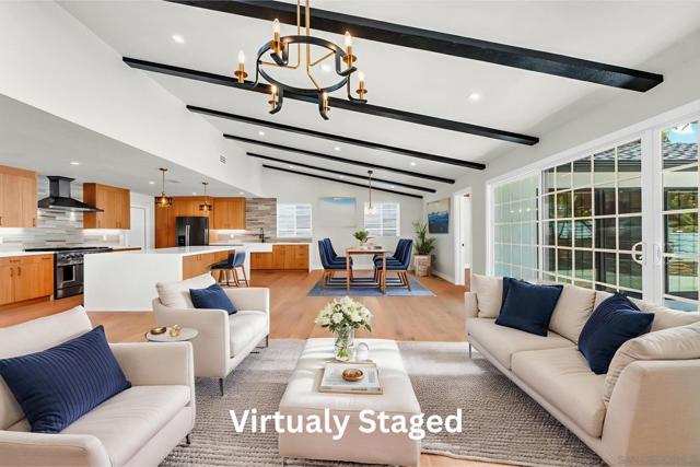 7105 Mimosa Dr, Carlsbad CA: https://media.crmls.org/mediaz/88547c90-4a8f-44a7-b9ff-683e3b887fe2.jpg