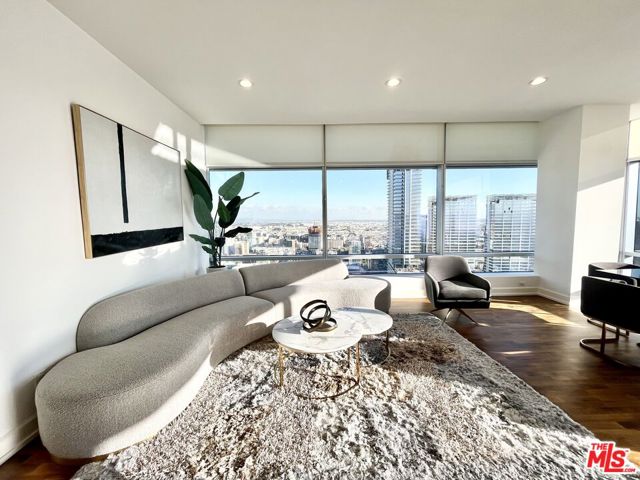 900 W Olympic Boulevard, Los Angeles CA: https://media.crmls.org/mediaz/8854fcec-0a8a-4840-86c8-440b433cca60.jpg