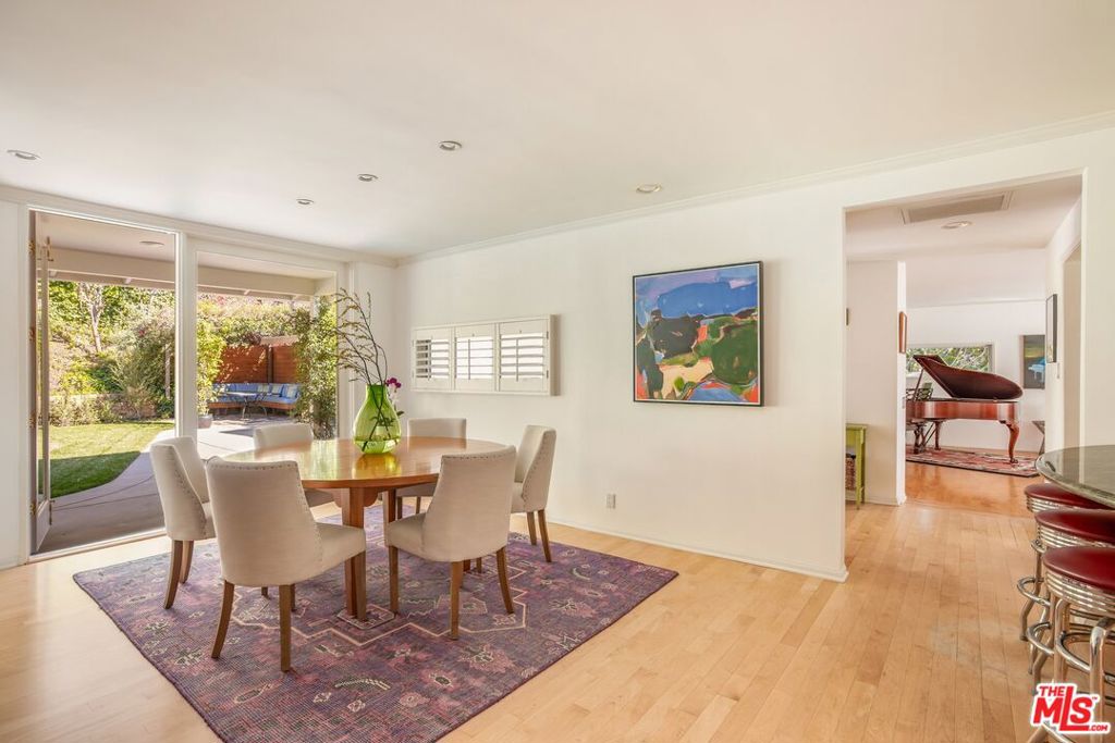 MLS #25590401 image #17